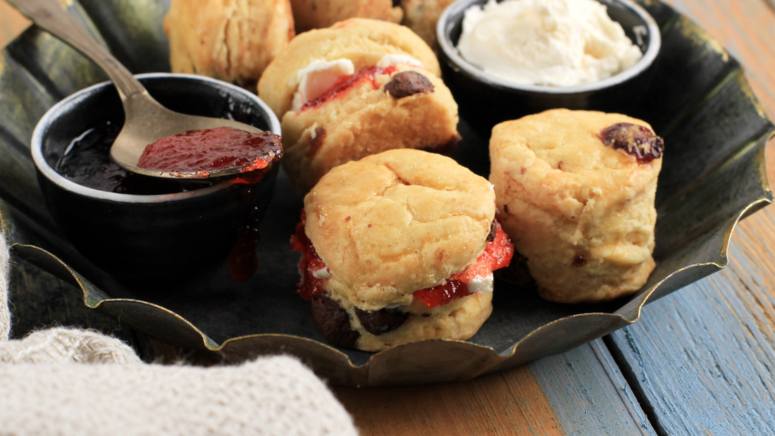 Scones de granola con chocolate