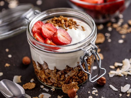 Postrecito proteico post-entreno con granola