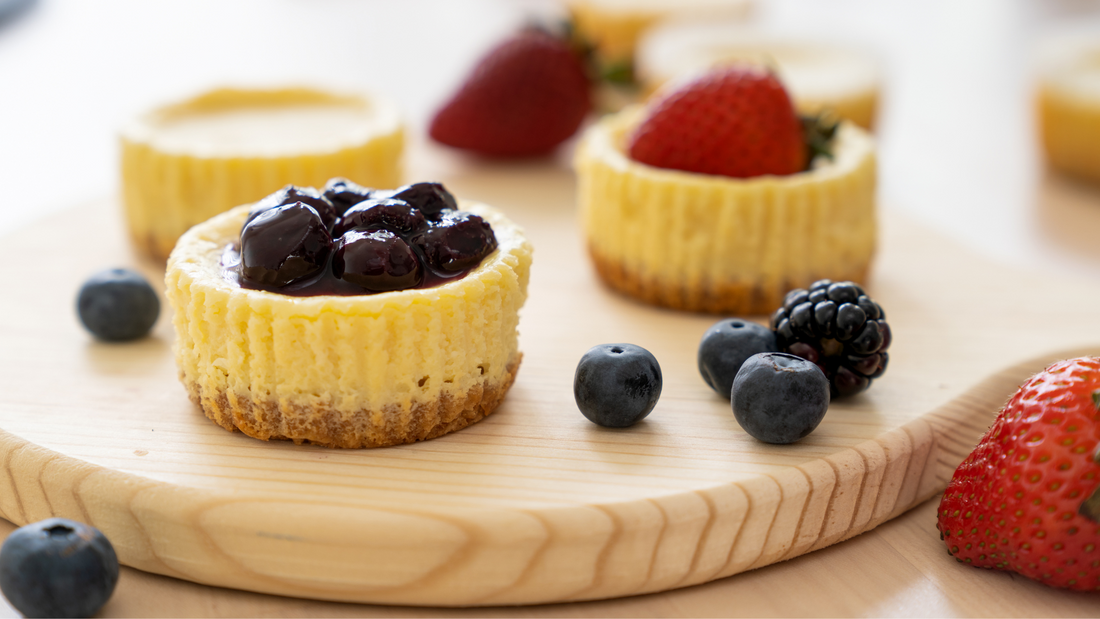 Mini Cheesecakes de Yogurt Griego con Base de Granola